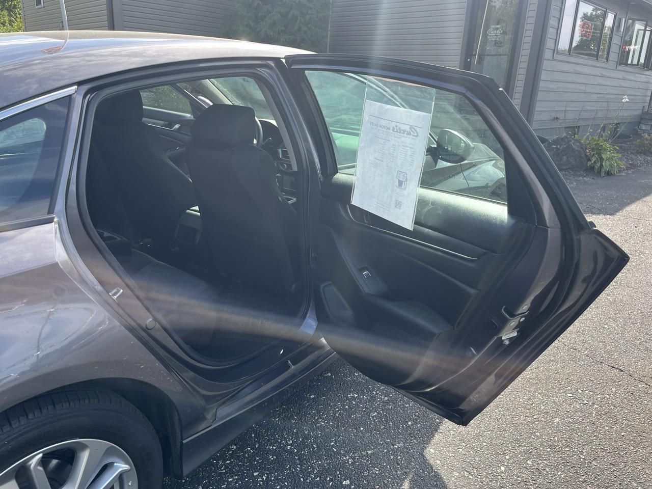 Honda Accord LX CVT 2019
