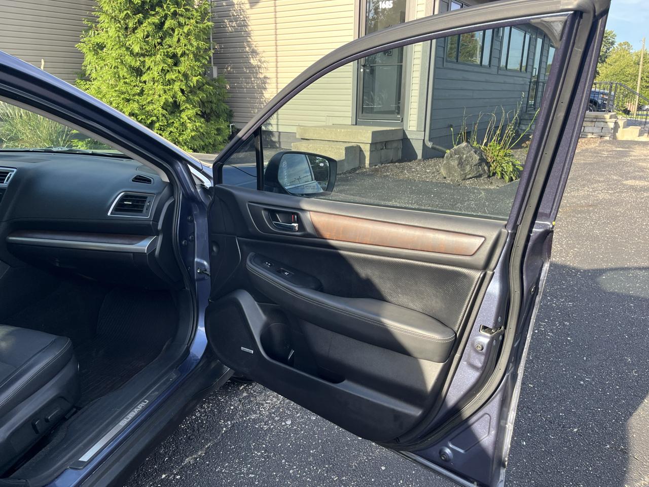 Subaru Outback 2.5i Limited 2015