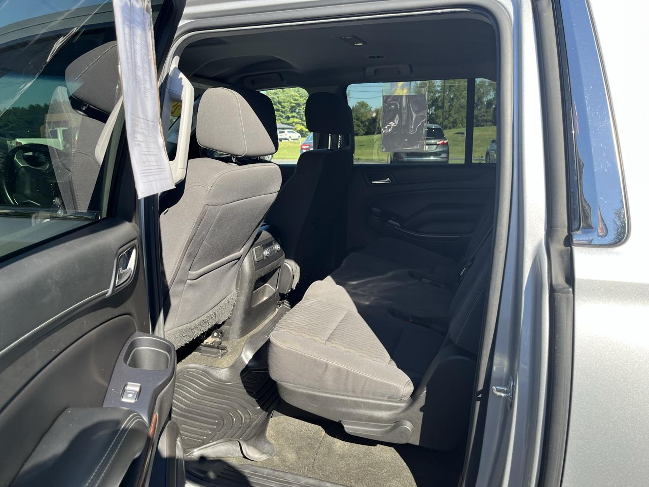 GMC Yukon XL SLE 4WD 2017