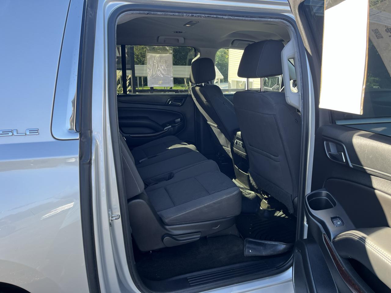 GMC Yukon XL SLE 4WD 2017