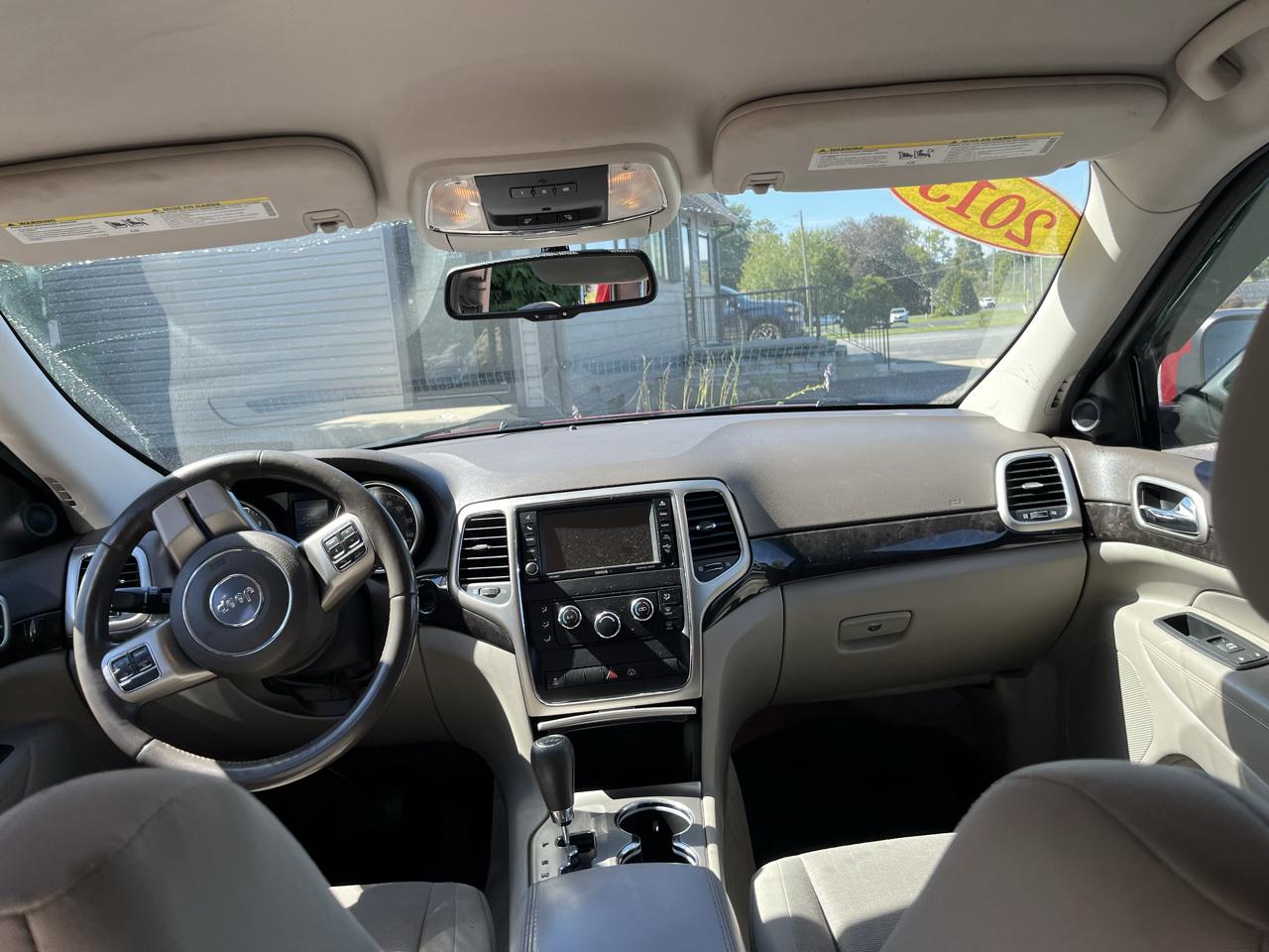 Jeep Grand Cherokee Laredo 4WD 2013