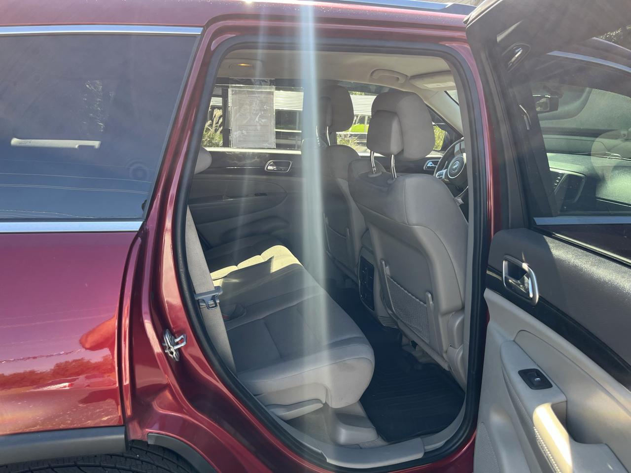 Jeep Grand Cherokee Laredo 4WD 2013