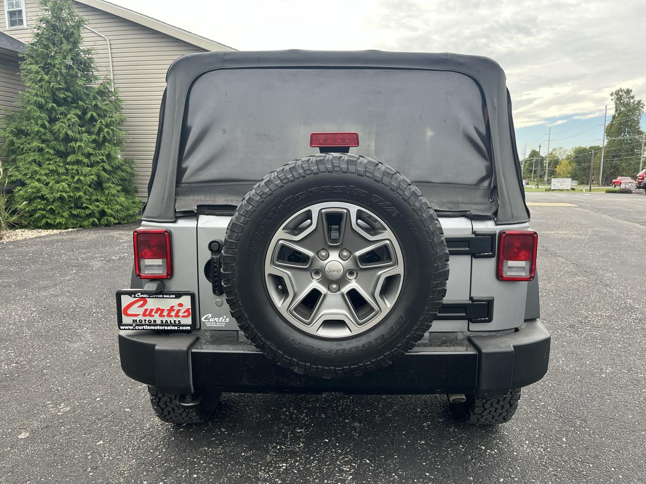 Jeep Wrangler Sport 4WD 2017