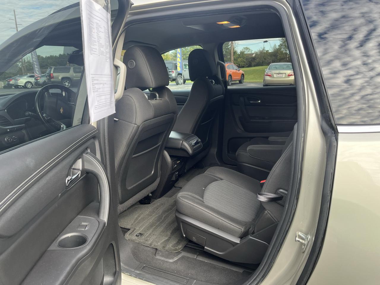 Chevrolet Traverse 1LT FWD 2015