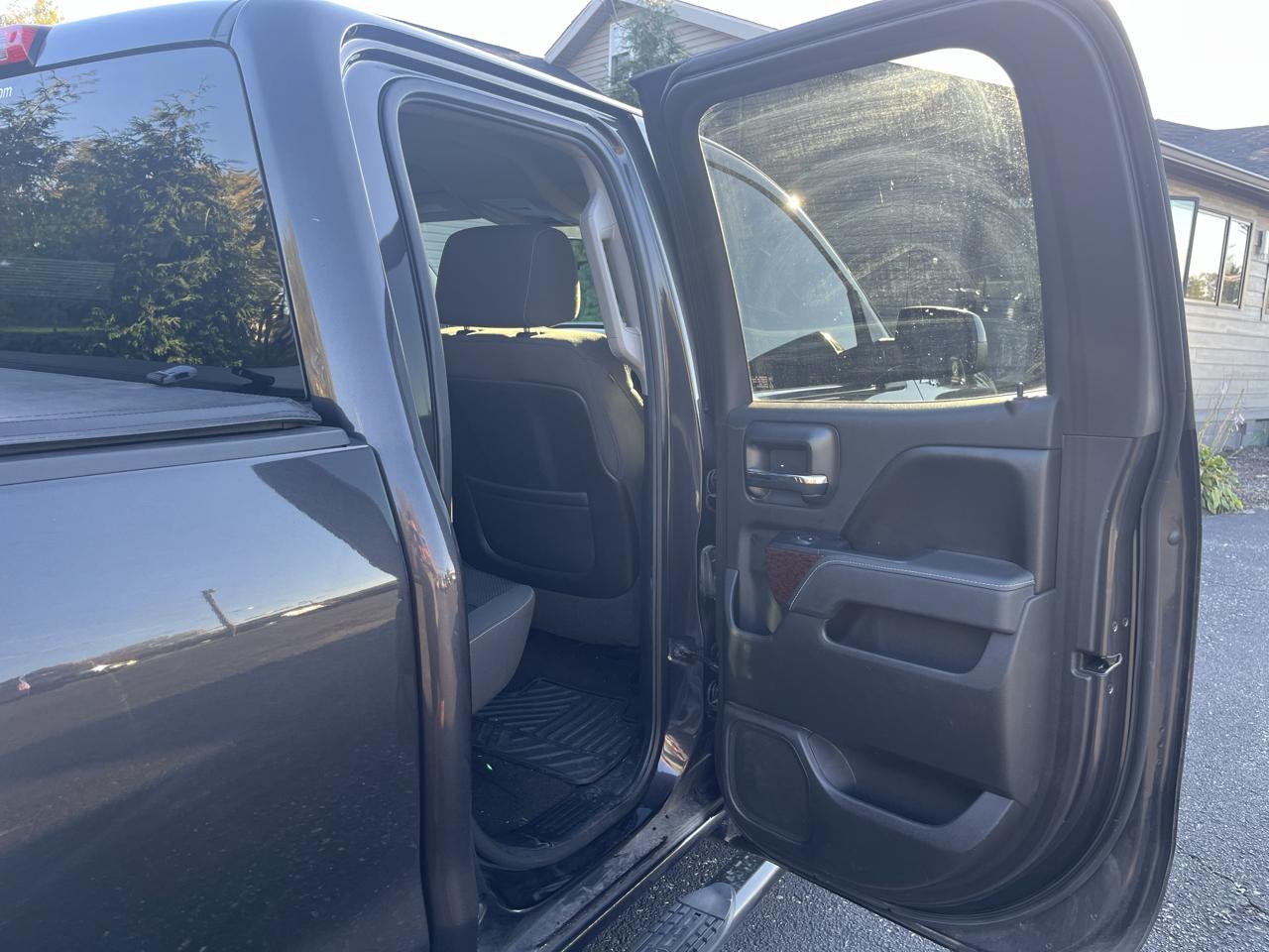 GMC Sierra 1500 SLE Double Cab 4WD 2015