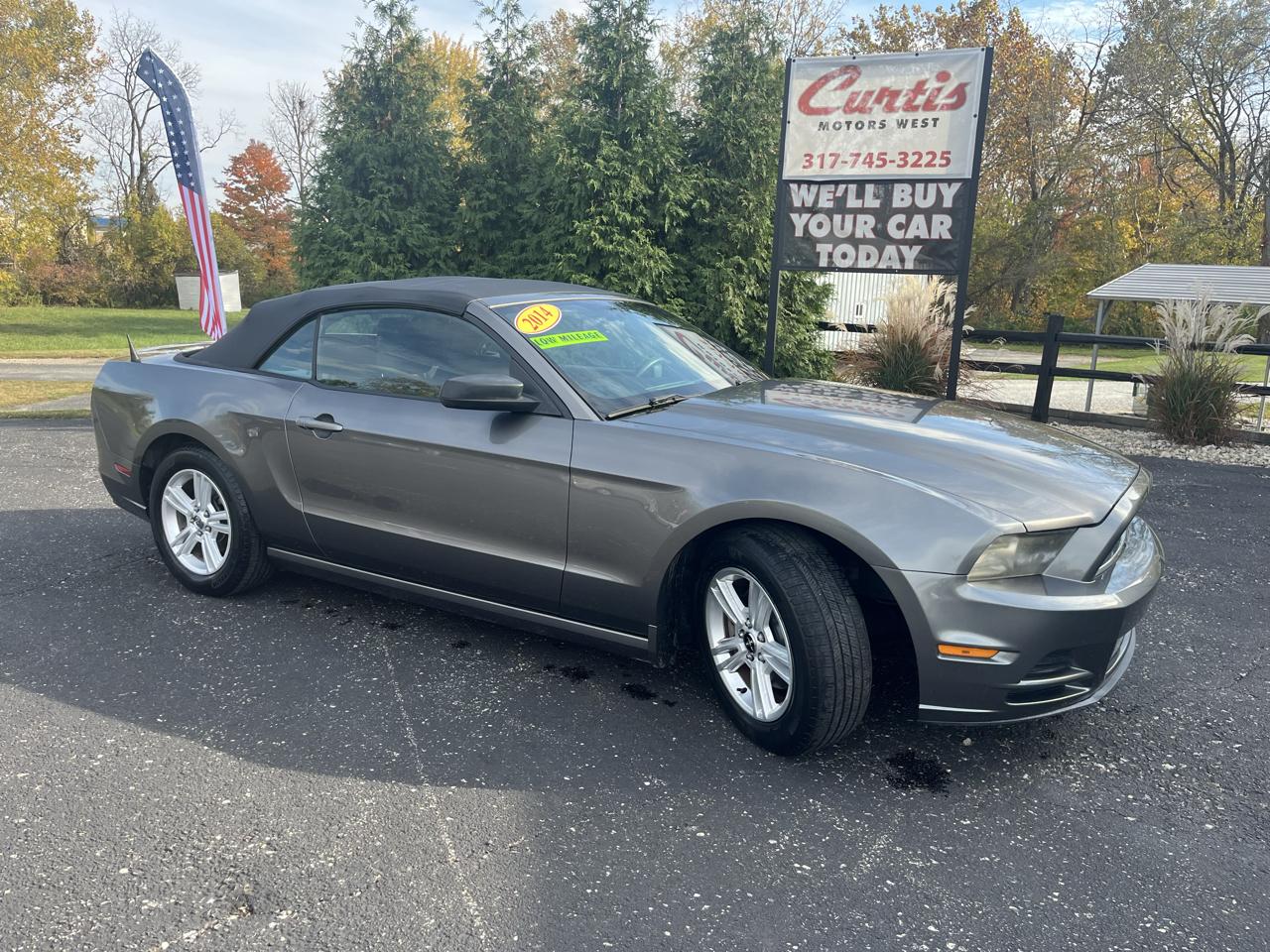 Ford Mustang V6 Convertible 2014