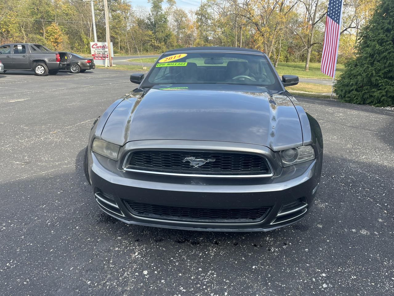 Ford Mustang V6 Convertible 2014