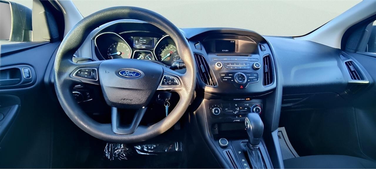 Ford Focus 4dr Sdn SE 2016