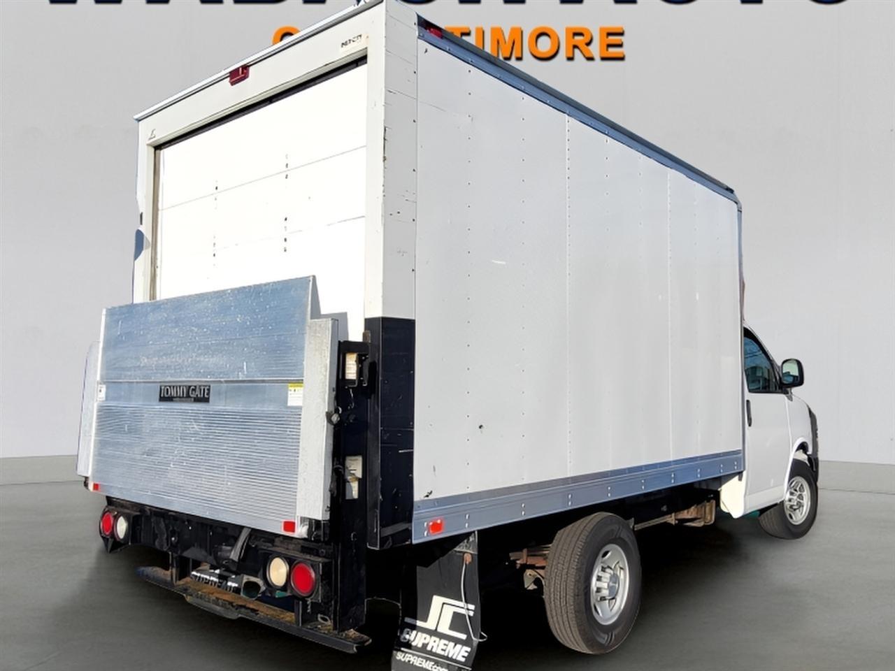 Chevrolet Express G3500 139" 2016