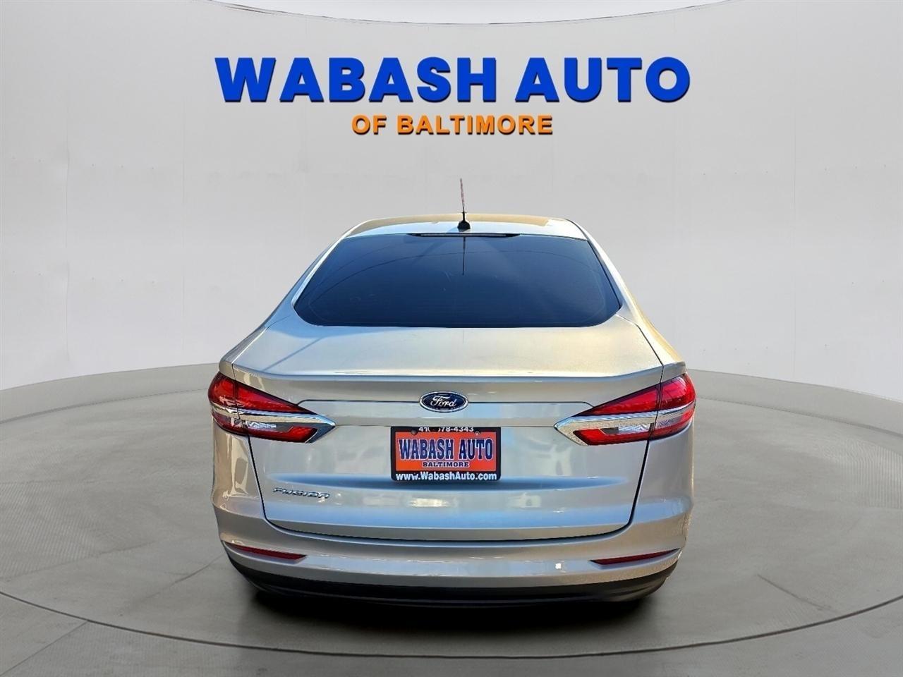 Ford Fusion S FWD 2019