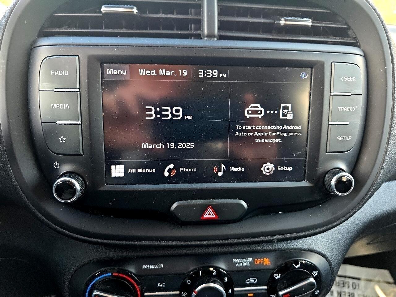 Kia Soul LX IVT 2022