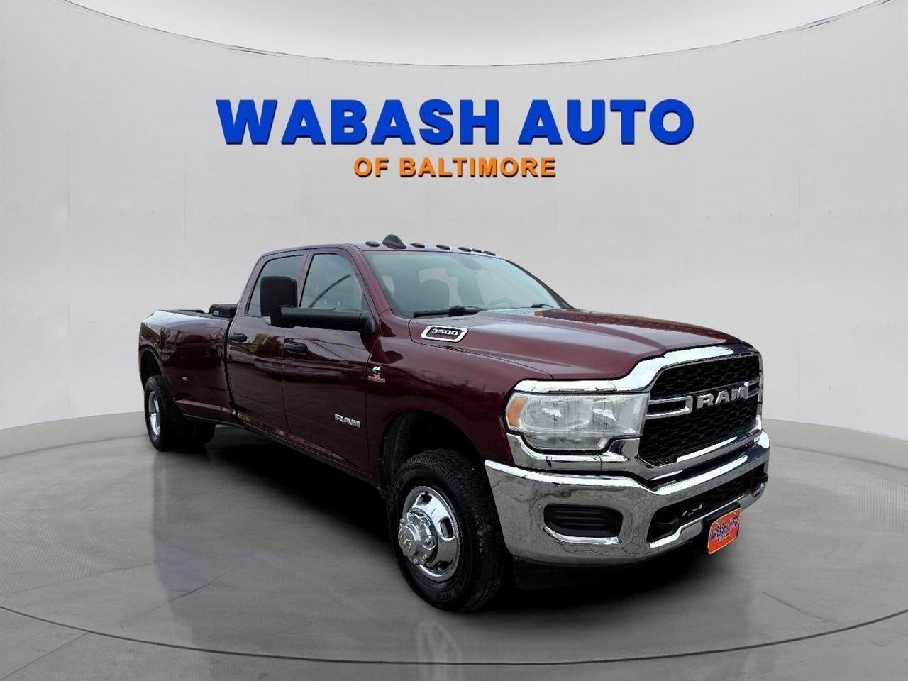 RAM 3500 Tradesman 4x4 Crew Cab 8' Box 2022