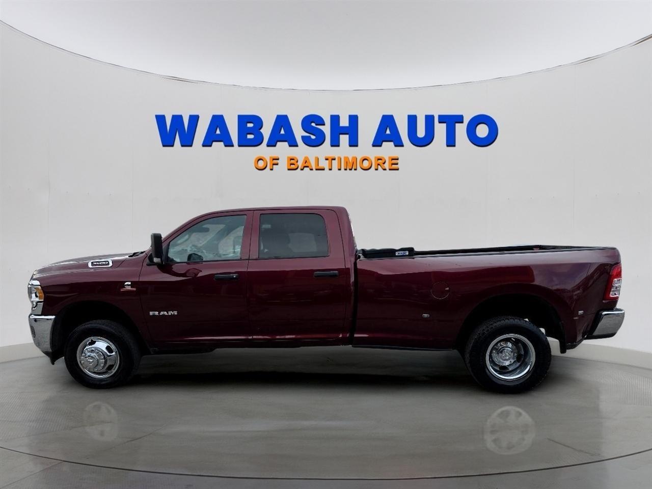 RAM 3500 Tradesman 4x4 Crew Cab 8' Box 2022