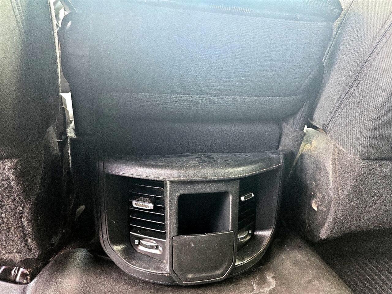 RAM 3500 Tradesman 4x4 Crew Cab 8' Box 2022