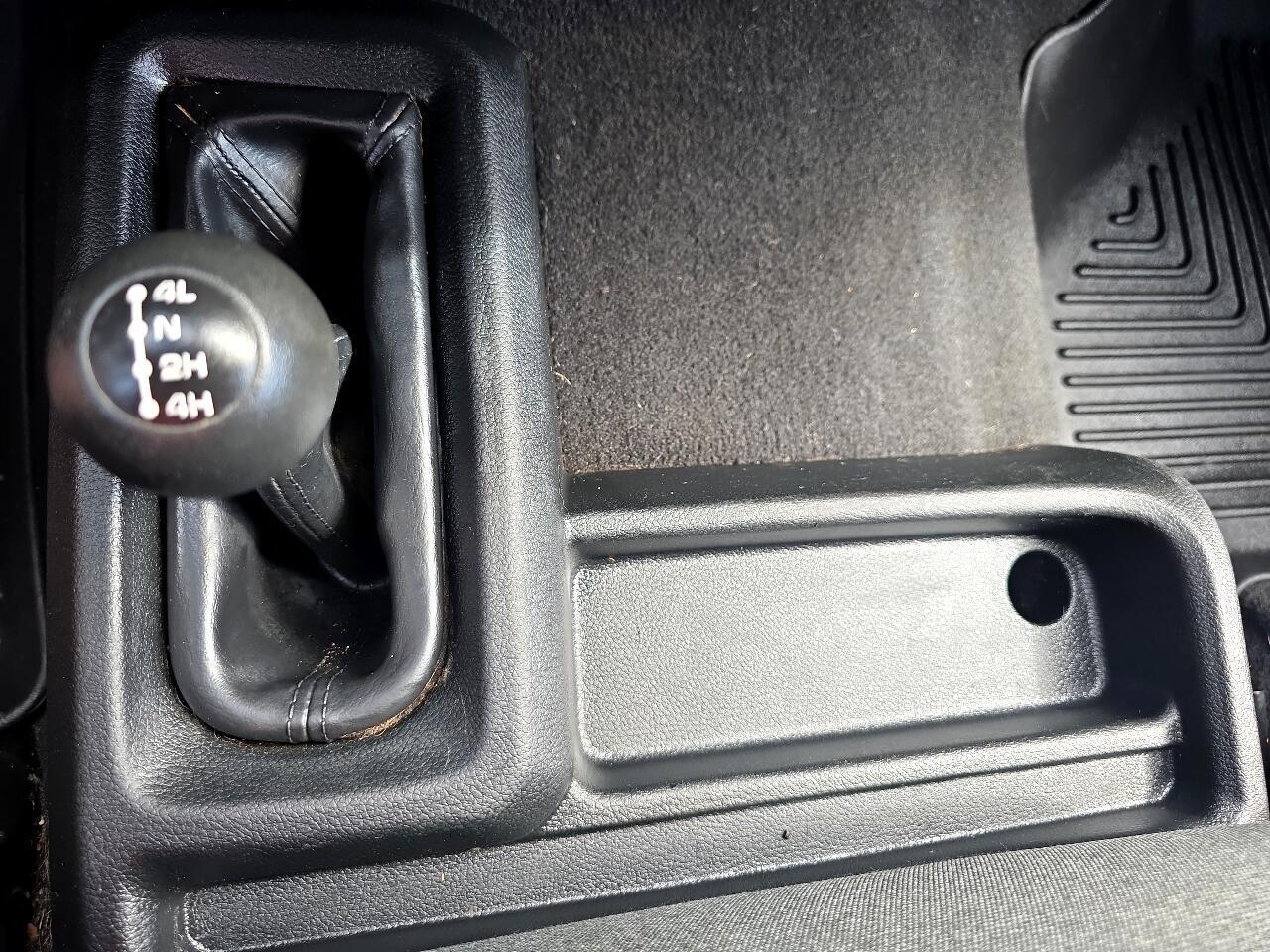RAM 3500 Tradesman 4x4 Crew Cab 8' Box 2022