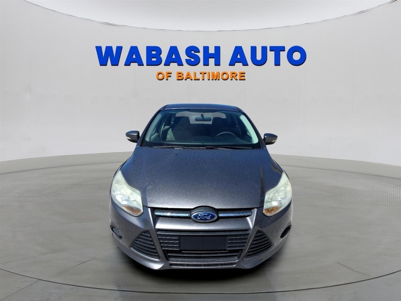 Ford Focus 4dr Sdn SE 2013