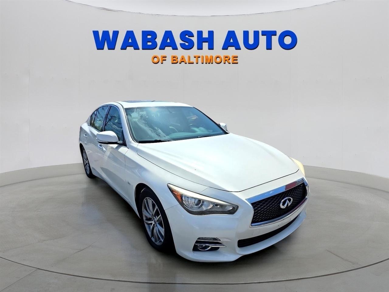 Infiniti Q50 4dr Sdn 3.0t Premium RWD 2016