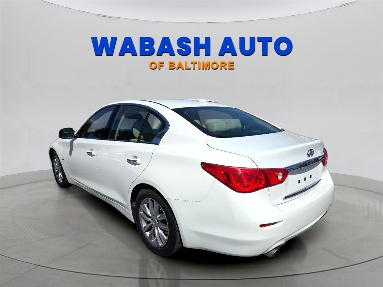 Infiniti Q50 4dr Sdn 3.0t Premium RWD 2016