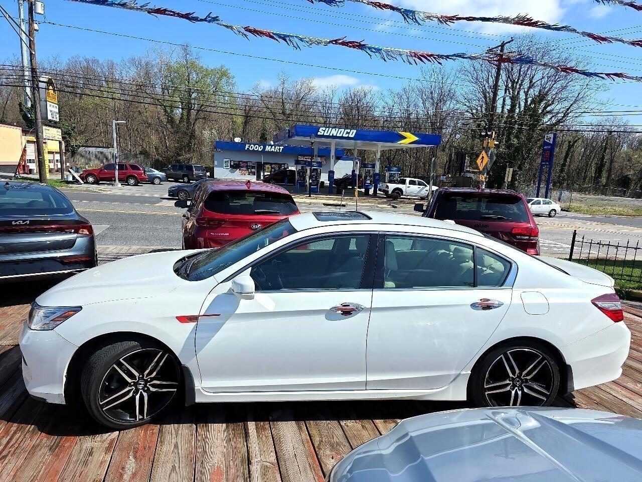 Honda Accord Sedan Touring Auto 2017