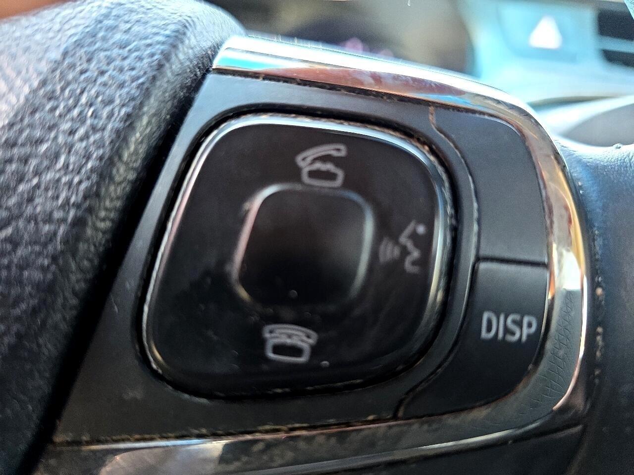 Toyota Avalon 4dr Sdn XLE Premium (Natl) 2016