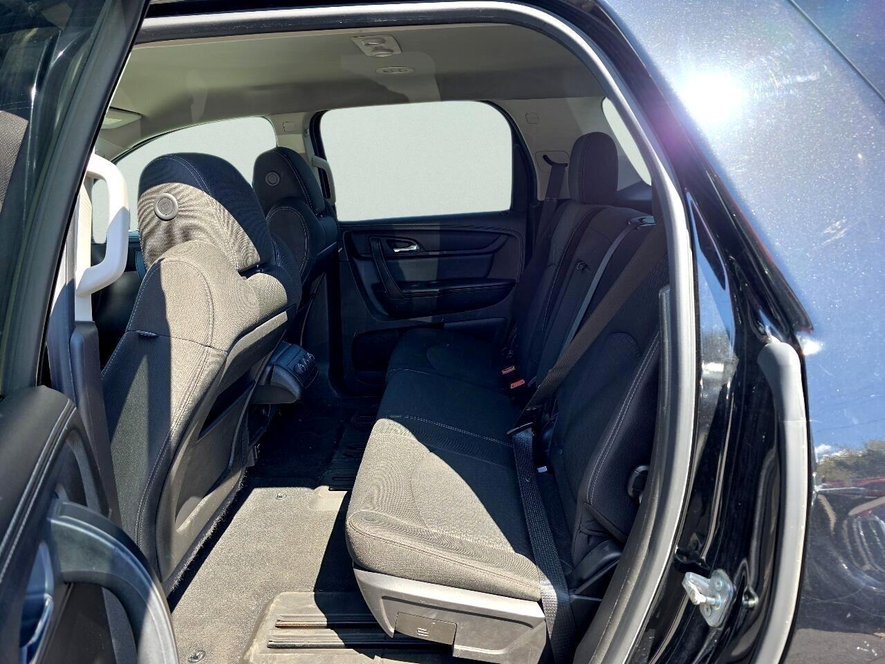 GMC Acadia AWD 4dr SLE w/SLE-1 2016