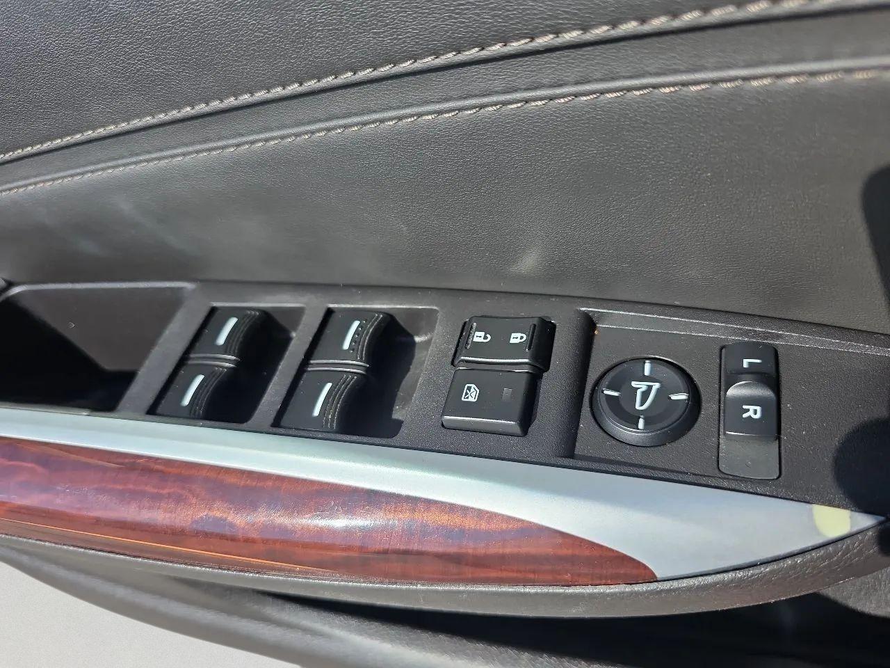 Acura TLX 4dr Sdn FWD Tech 2015