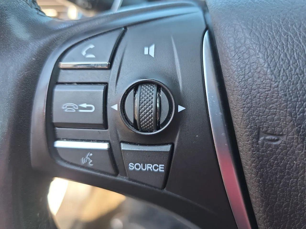 Acura TLX 4dr Sdn FWD Tech 2015