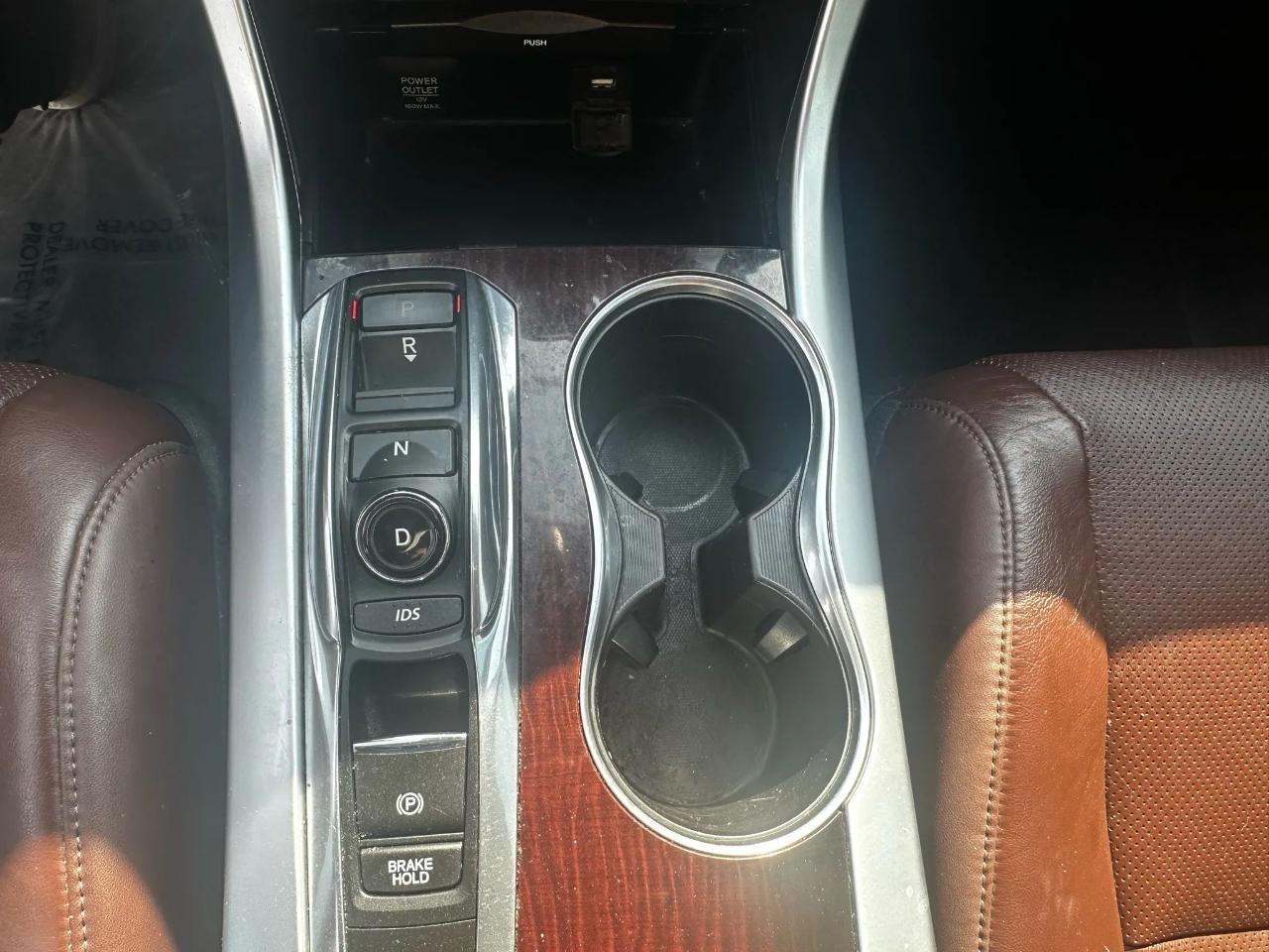 Acura TLX 4dr Sdn FWD V6 Tech 2016