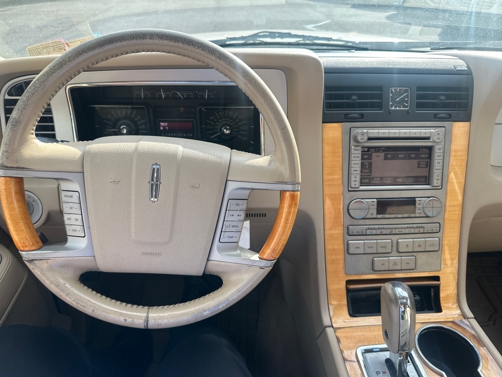 Lincoln Navigator 4dr 4WD Ultimate 2007