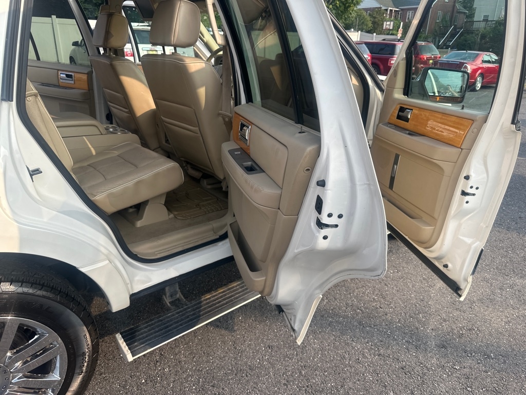 Lincoln Navigator 4dr 4WD Ultimate 2007