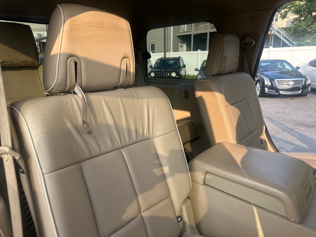 Lincoln Navigator 4dr 4WD Ultimate 2007
