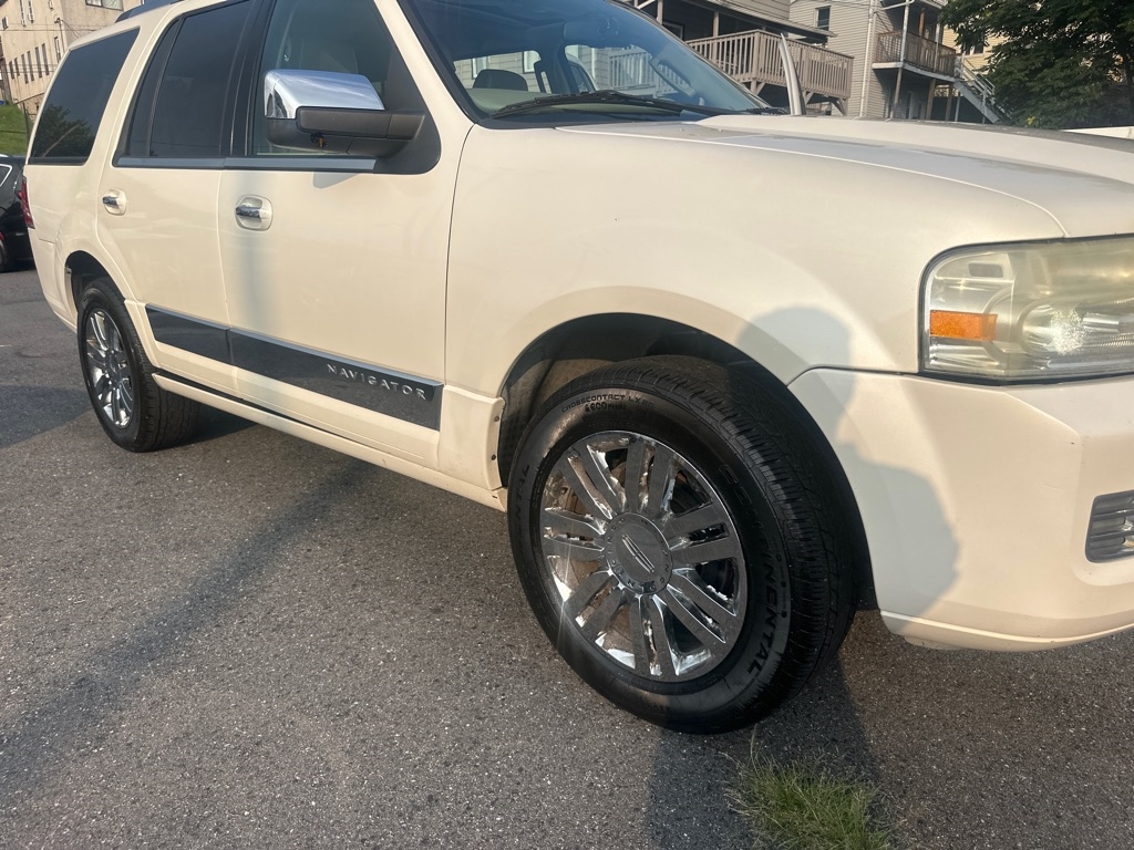 Lincoln Navigator 4dr 4WD Ultimate 2007