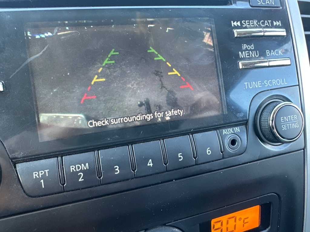 Nissan Frontier 4WD Crew Cab LWB Auto SV 2014