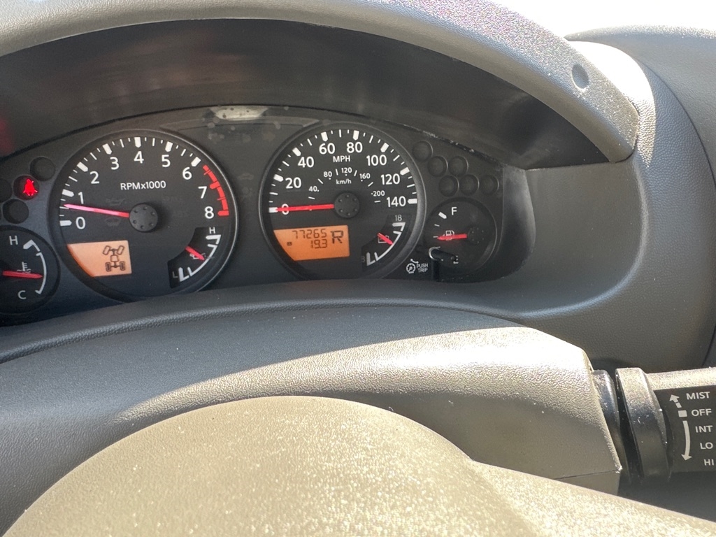 Nissan Frontier 4WD Crew Cab LWB Auto SV 2014