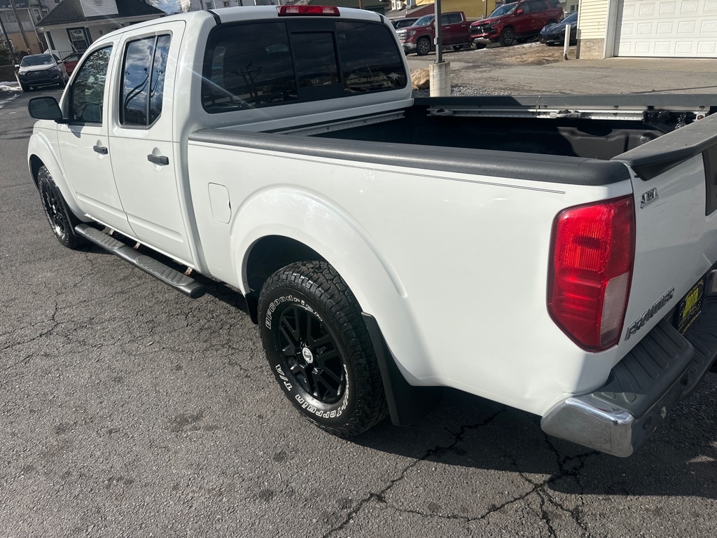 Nissan Frontier 4WD Crew Cab LWB Auto SV 2014
