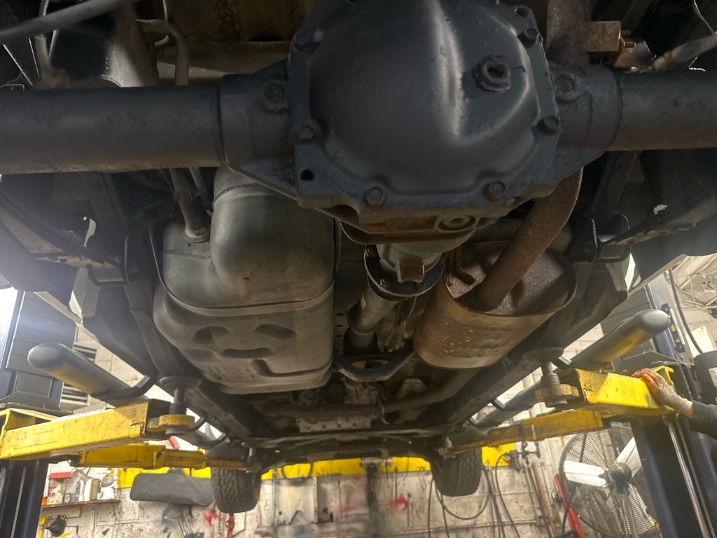 Nissan Frontier 4WD Crew Cab LWB Auto SV 2014