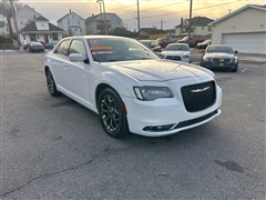 2017 Chrysler 300 