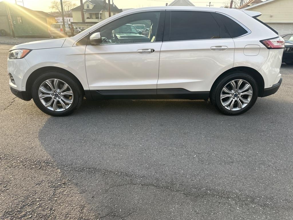 Ford Edge Titanium 4D SUV AWD 2019