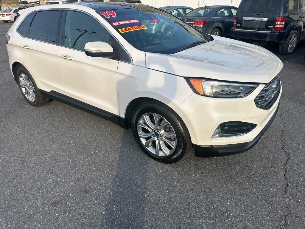 Ford Edge Titanium 4D SUV AWD 2019