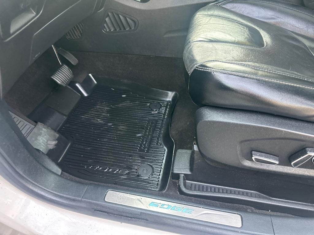 Ford Edge Titanium 4D SUV AWD 2019