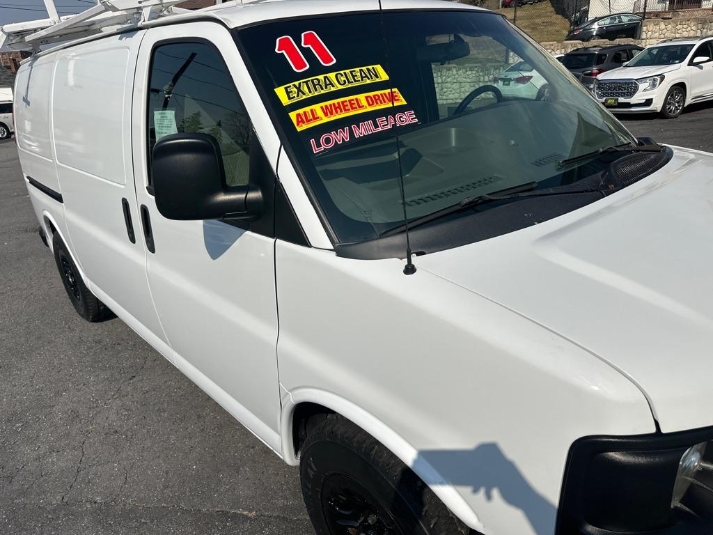 Chevrolet Express 1500 AWD Cargo 2011
