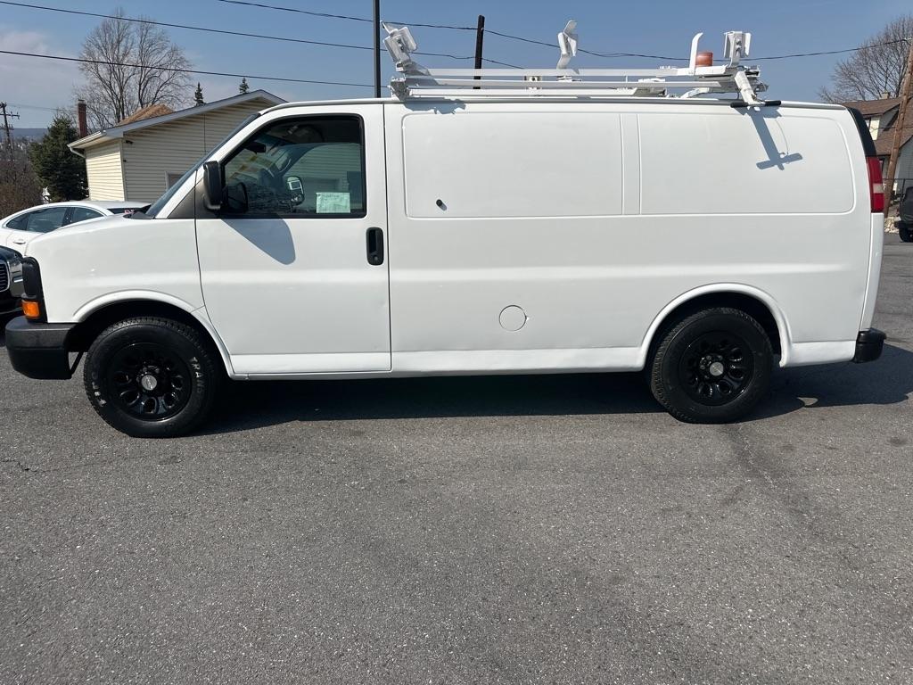 Chevrolet Express 1500 AWD Cargo 2011