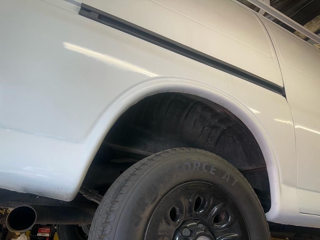 Chevrolet Express 1500 AWD Cargo 2011