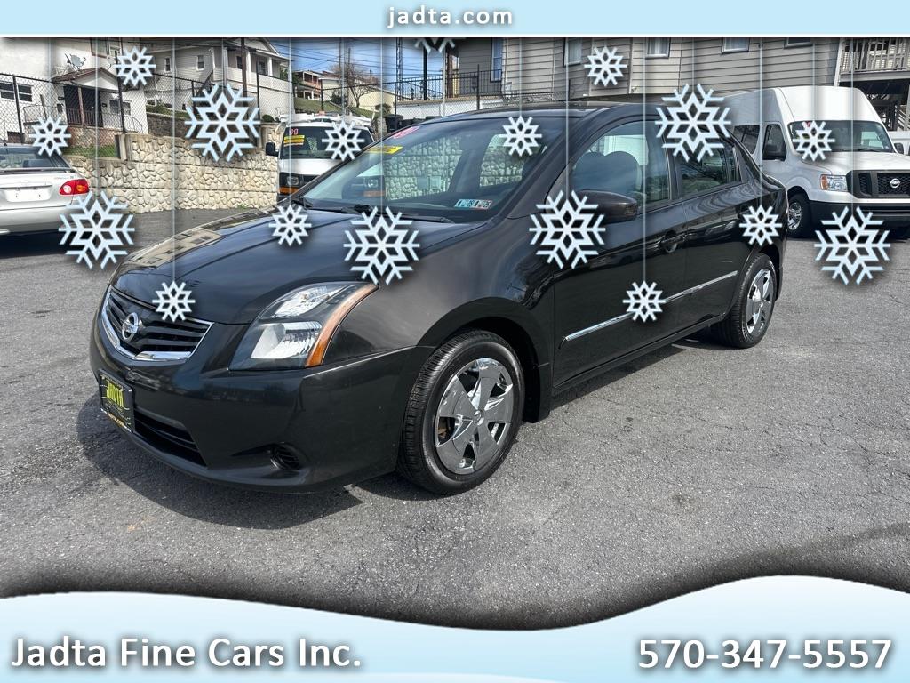 2010 Nissan Sentra S's photo