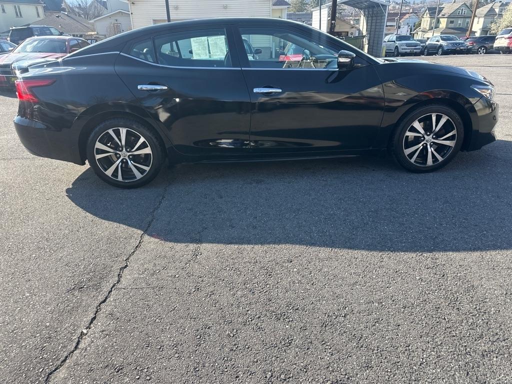 Nissan Maxima 4dr Sdn 3.5 SV w/Premium Pkg 2018