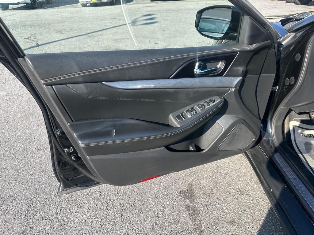 Nissan Maxima 4dr Sdn 3.5 SV w/Premium Pkg 2018