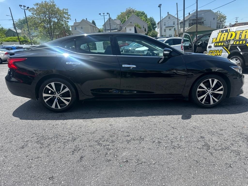 Nissan Maxima 4dr Sdn 3.5 SV w/Premium Pkg 2018