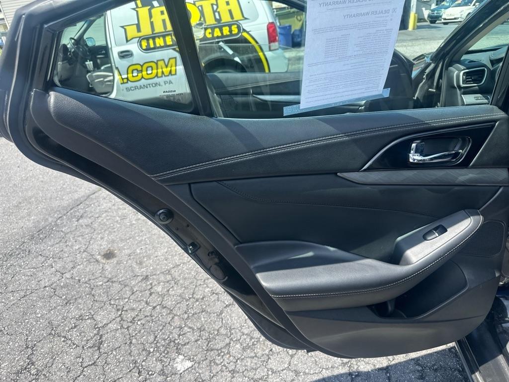 Nissan Maxima 4dr Sdn 3.5 SV w/Premium Pkg 2018