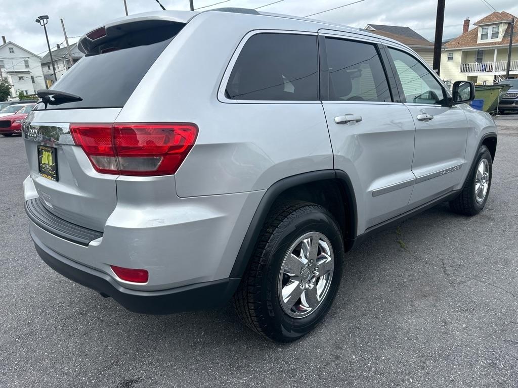 Jeep Grand Cherokee 4dr Laredo 4WD 2012