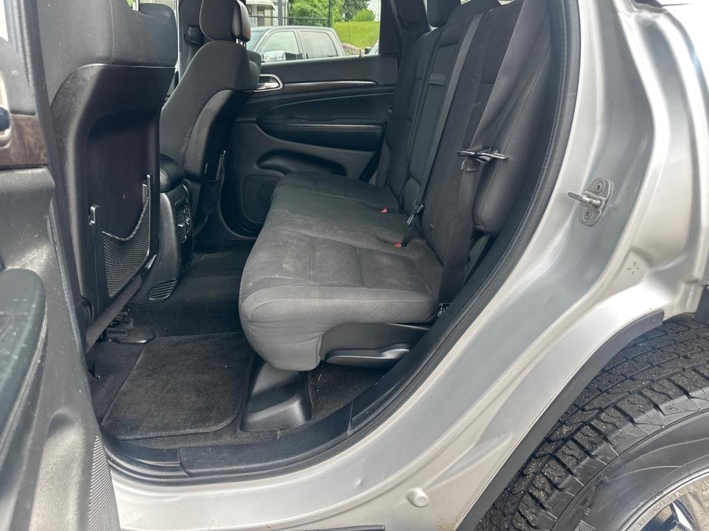 Jeep Grand Cherokee 4dr Laredo 4WD 2012